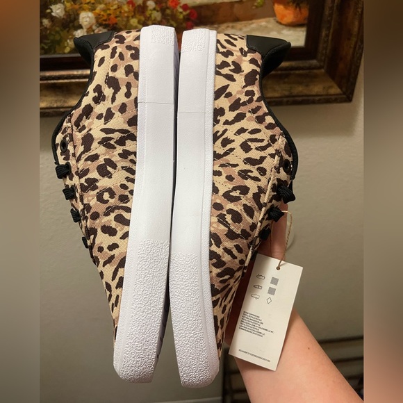 Adidas Vulc Raid3r x FARM Rio Low Leopard sneakers - Picture 14 of 15